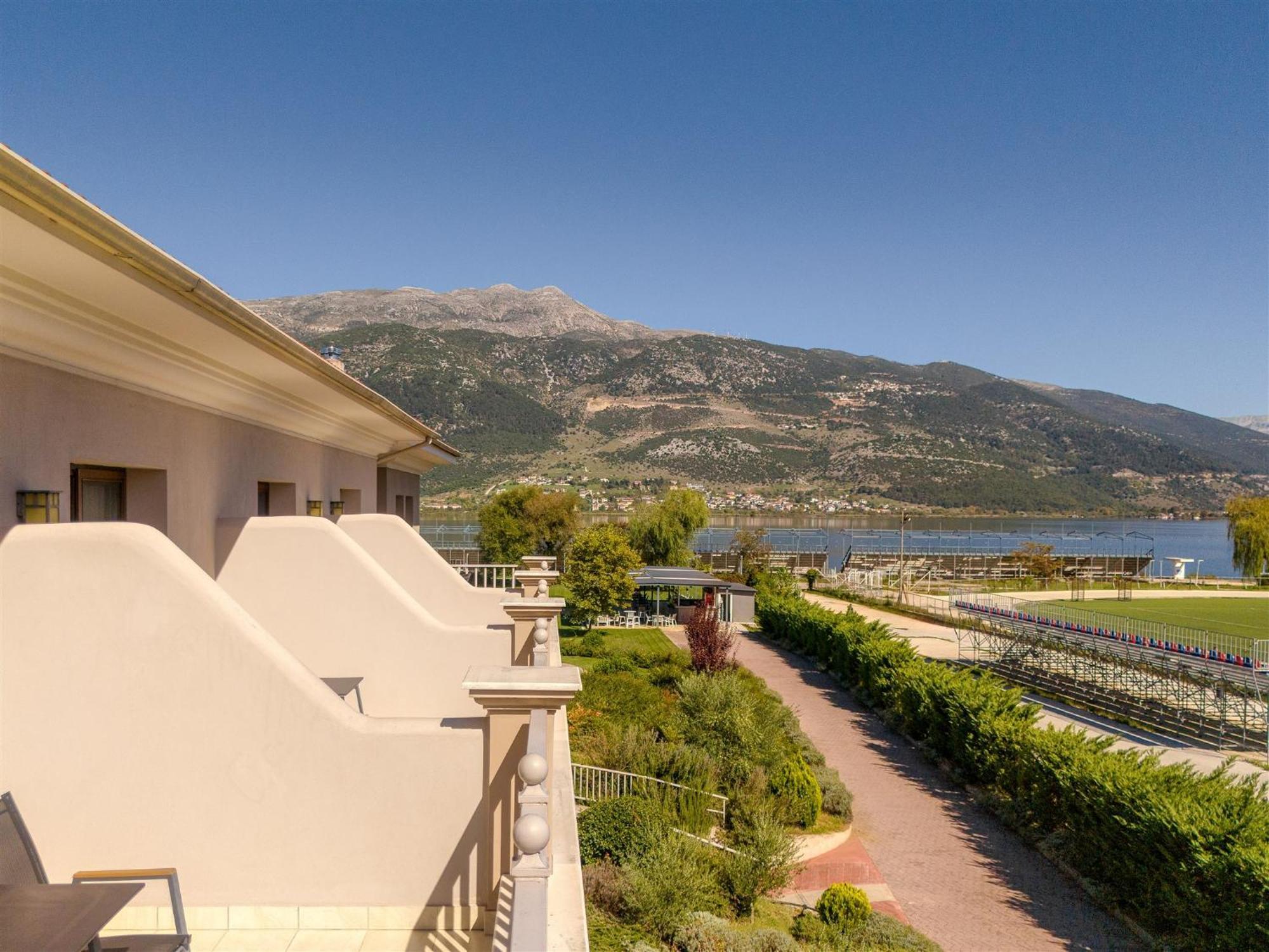 The Lake Hotel Ioannina Exterior photo View of the hotel